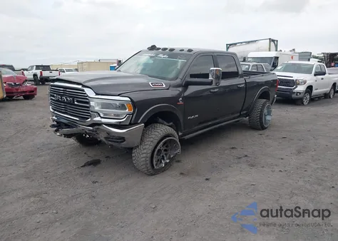 2020 Ram 2500 Laramie 4X4 6'4 Box z USA, uszkodzony, nr VIN 3C6UR5FL7LG266693